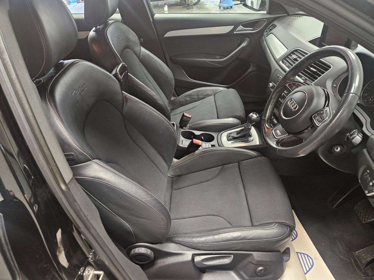 2017 AUDI Q3 2017 AUDI Q3