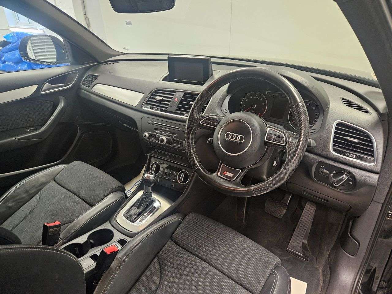 2017 AUDI Q3 2017 AUDI Q3
