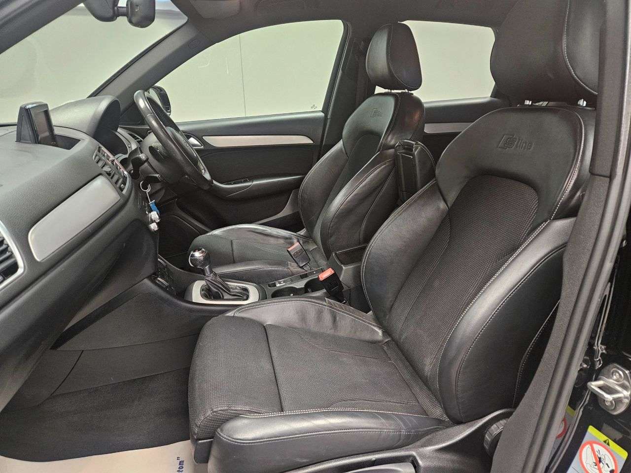 2017 AUDI Q3 2017 AUDI Q3