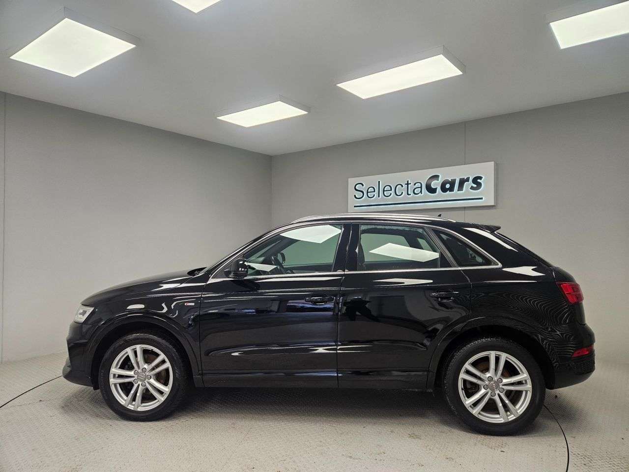 2017 AUDI Q3 2017 AUDI Q3