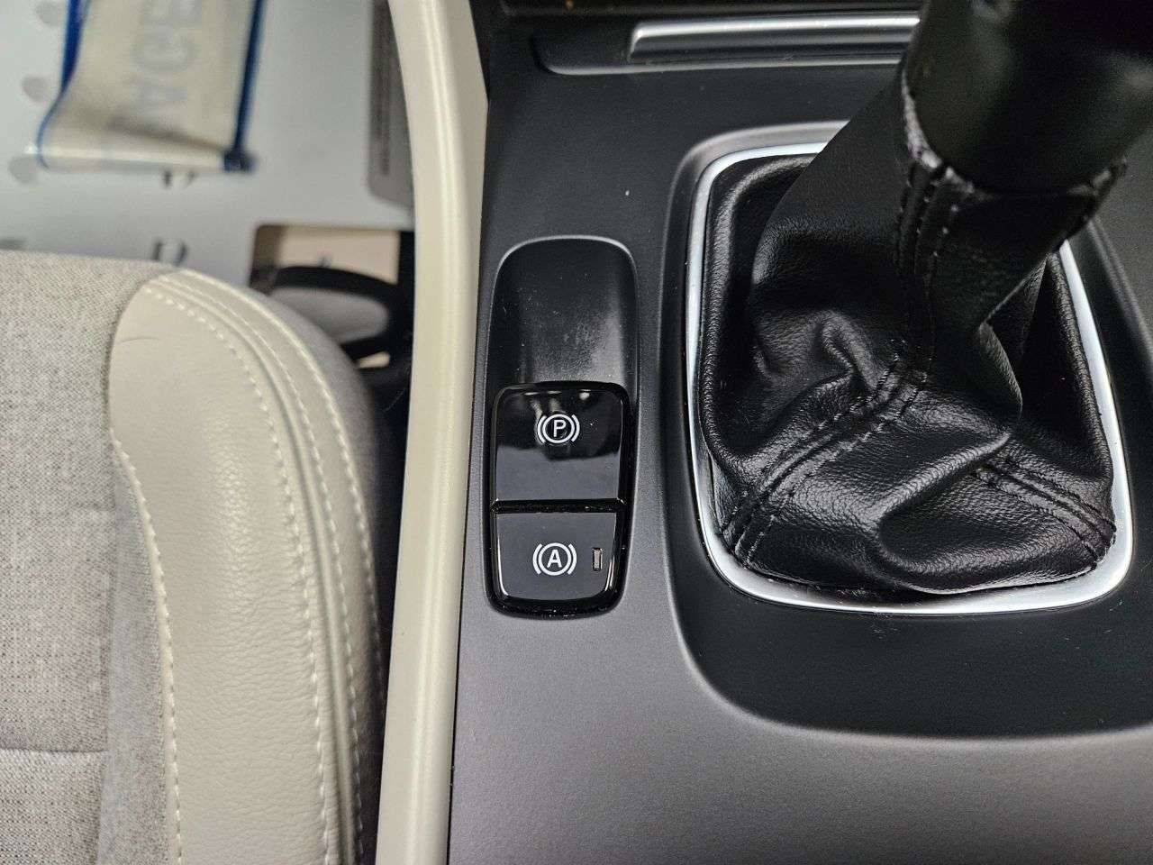 2018 VOLVO XC40 2018 VOLVO XC40