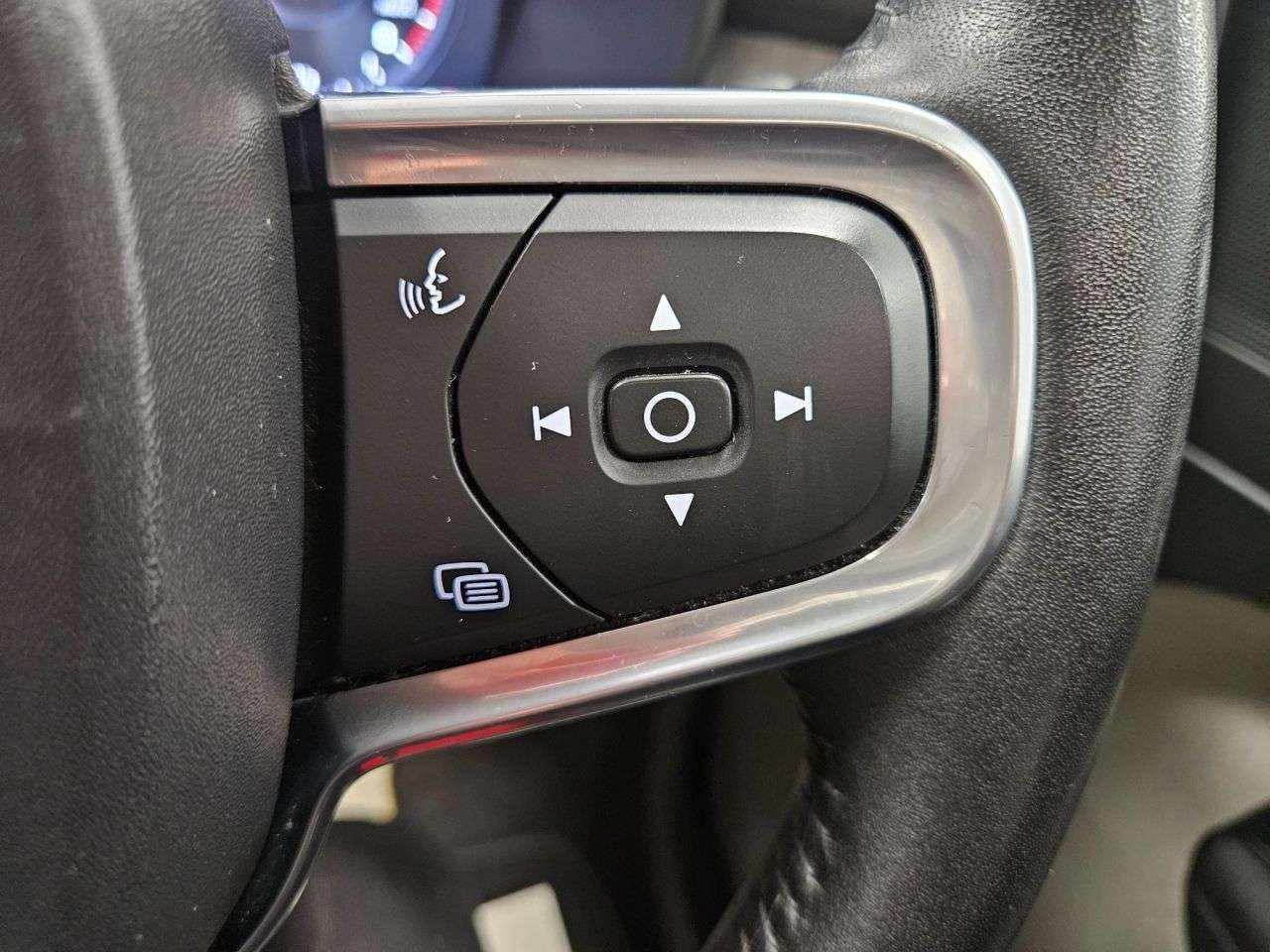 2018 VOLVO XC40 2018 VOLVO XC40