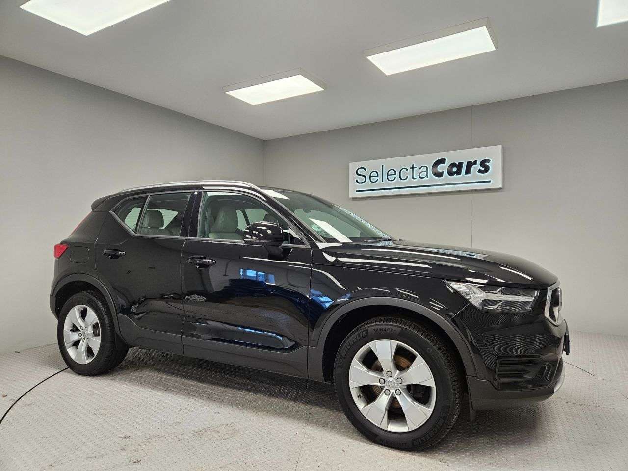 2018 VOLVO XC40 2018 VOLVO XC40