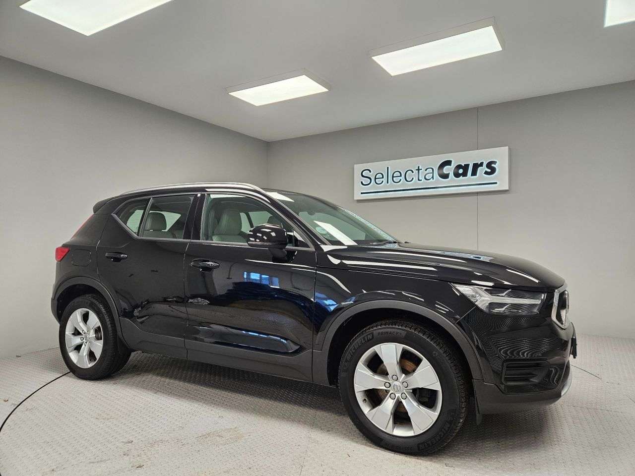 2018 VOLVO XC40 2018 VOLVO XC40