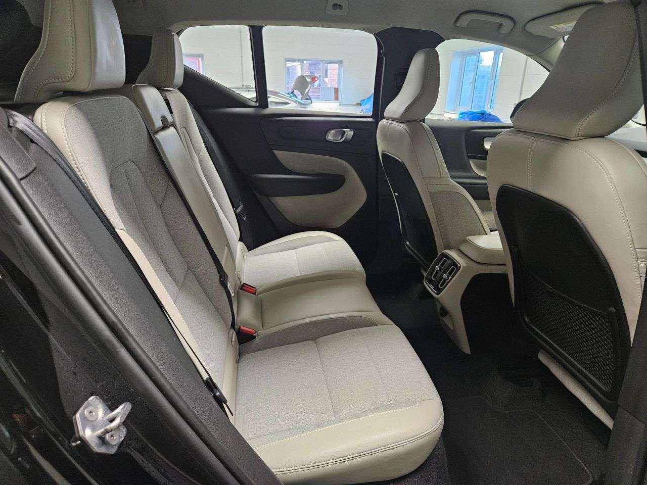 2018 VOLVO XC40 2018 VOLVO XC40