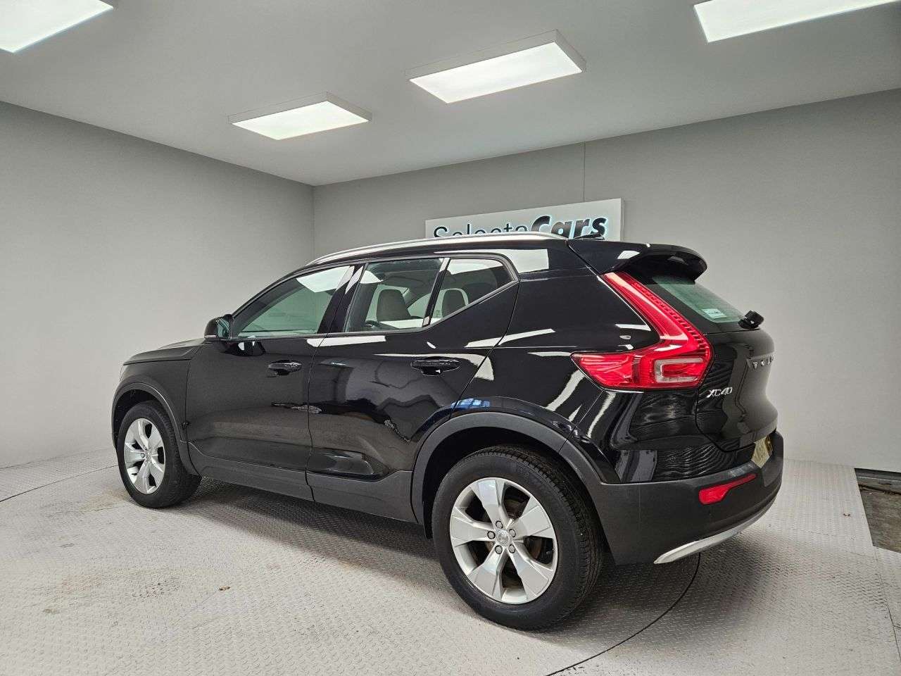 2018 VOLVO XC40 2018 VOLVO XC40
