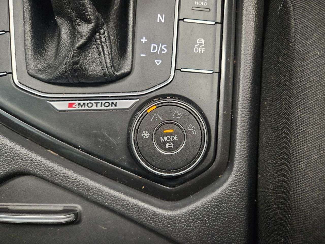 2016 VOLKSWAGEN TIGUAN 2016 VOLKSWAGEN TIGUAN