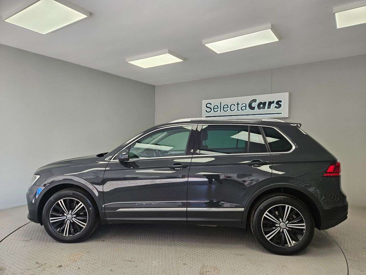 2016 VOLKSWAGEN TIGUAN 2016 VOLKSWAGEN TIGUAN