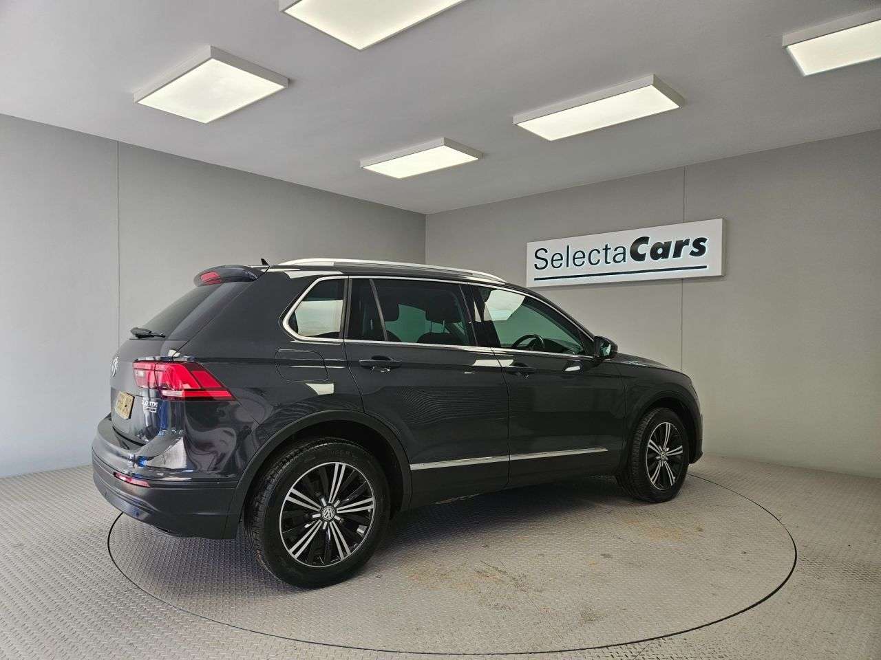 2016 VOLKSWAGEN TIGUAN 2016 VOLKSWAGEN TIGUAN