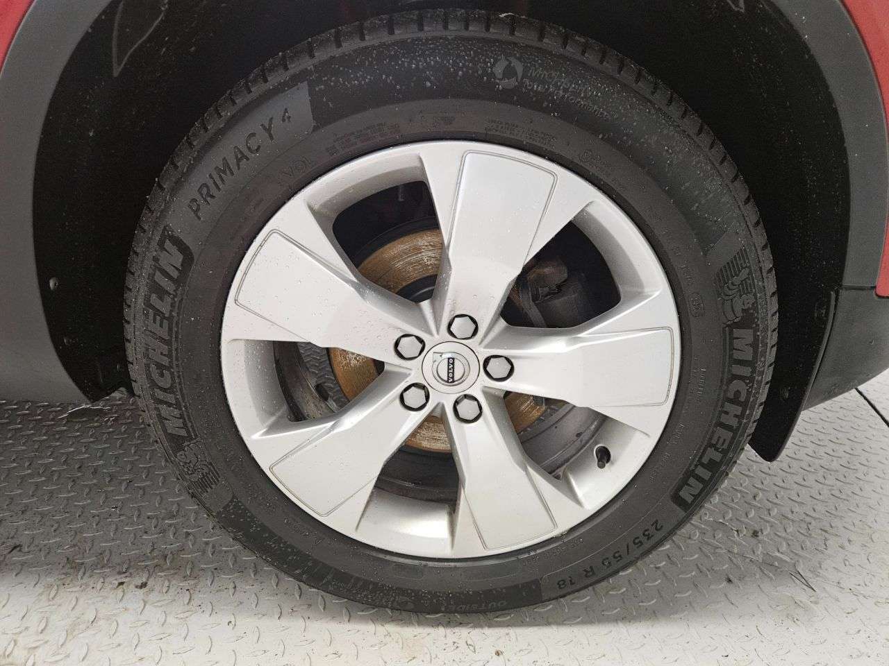 2019 VOLVO XC40 2019 VOLVO XC40