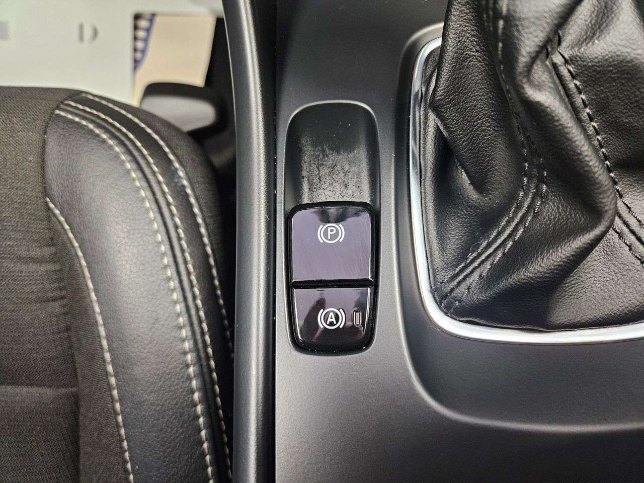 2019 VOLVO XC40 2019 VOLVO XC40