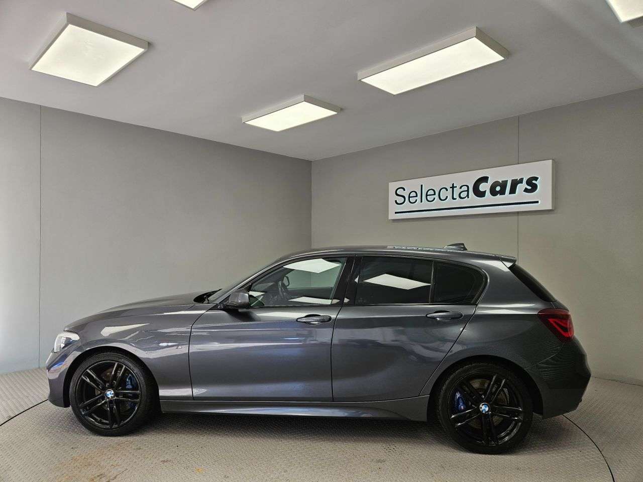 2019 BMW 1 SERIES 2019 BMW 1 SERIES