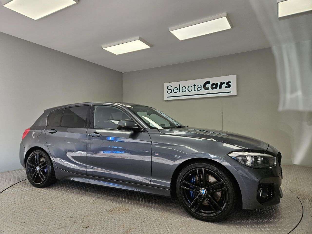 2019 BMW 1 SERIES 2019 BMW 1 SERIES