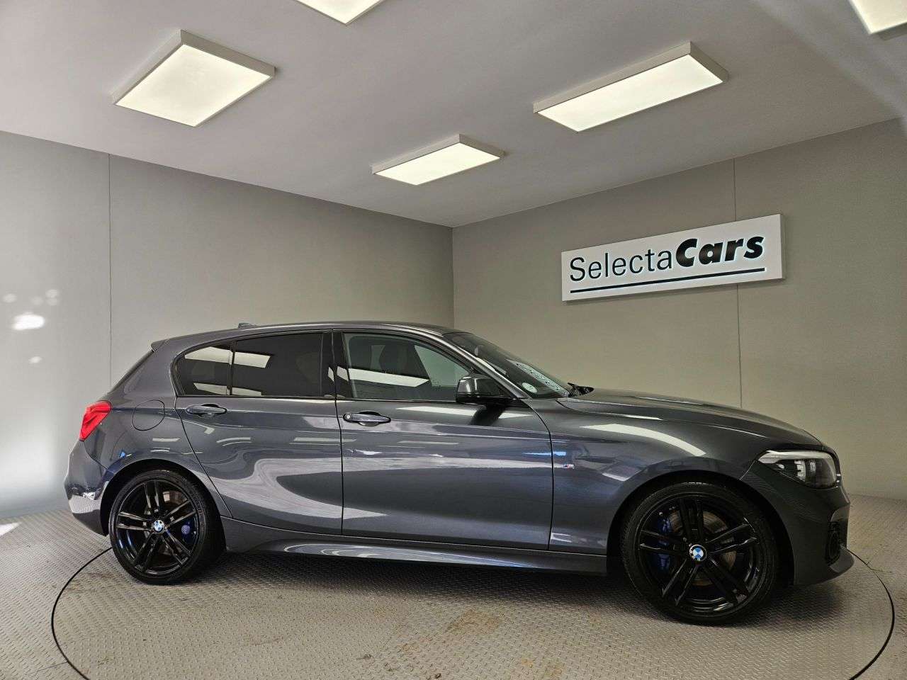2019 BMW 1 SERIES 2019 BMW 1 SERIES