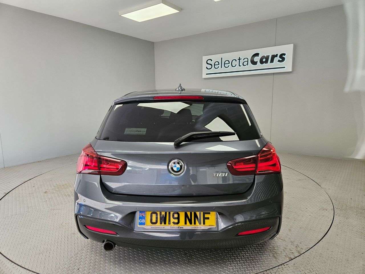 2019 BMW 1 SERIES 2019 BMW 1 SERIES