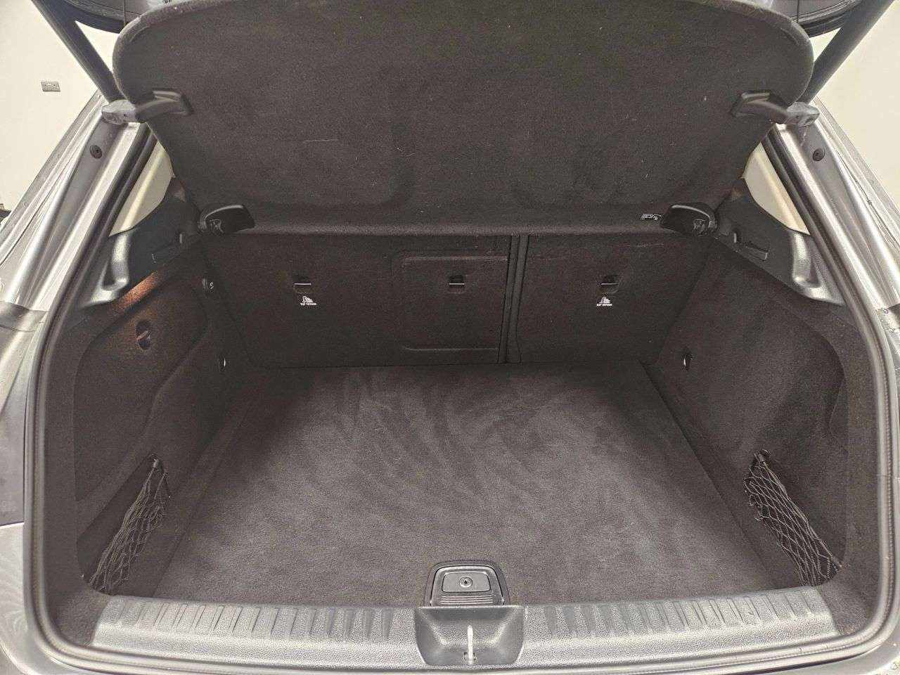 2017 MERCEDES-BENZ 180 2017 MERCEDES-BENZ 180