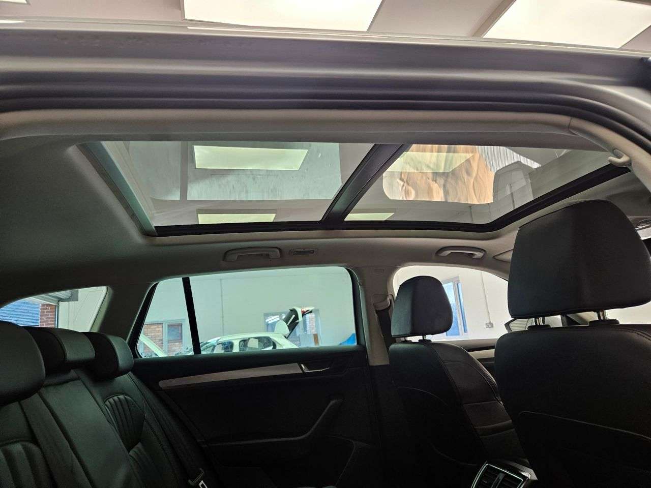 2018 SKODA SUPERB 2018 SKODA SUPERB