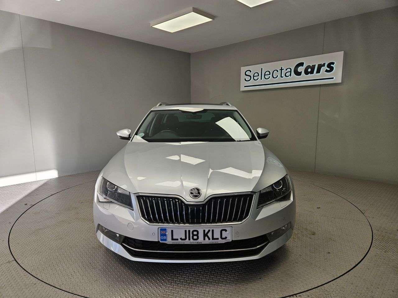 2018 SKODA SUPERB 2018 SKODA SUPERB