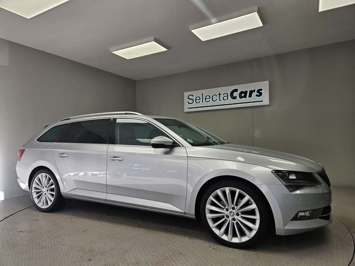 Check out this Skoda Superb 2018 Diesel Manual