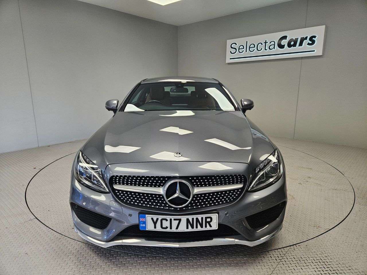 A 2017 MERCEDES-BENZ C-CLASS 2.0 C200 AMG Line Coupe 2dr Petrol Manual Euro 6 (s/s) (184 ps) A 2017 MERCEDES-BENZ C-CLASS 2.0 C200 AMG Line Coupe 2dr Petrol Manual Euro 6 (s/s) (184 ps)