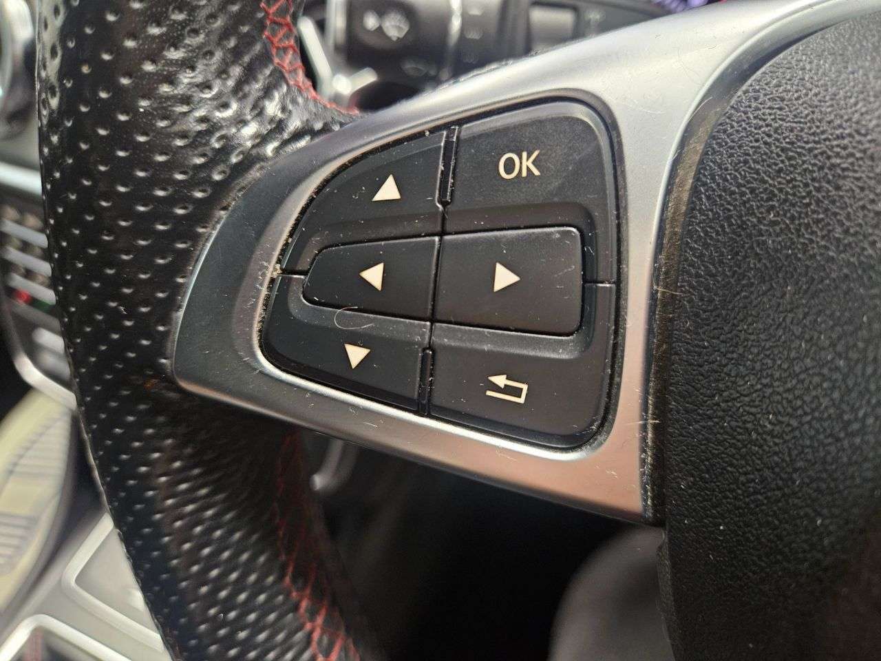 2018 MERCEDES-BENZ 180 2018 MERCEDES-BENZ 180