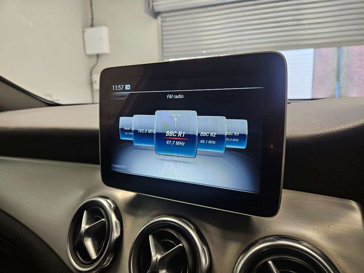 2018 MERCEDES-BENZ 180 2018 MERCEDES-BENZ 180