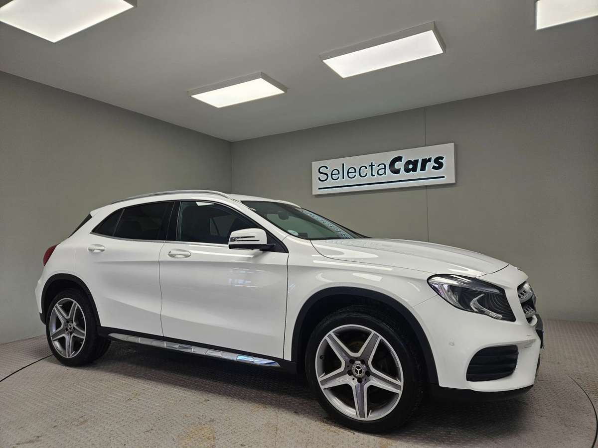 Check out this Mercedes-benz 180 2018 Petrol Manual