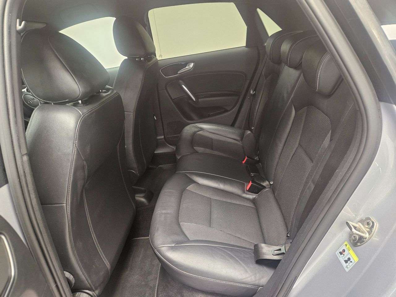 2016 AUDI A1 2016 AUDI A1