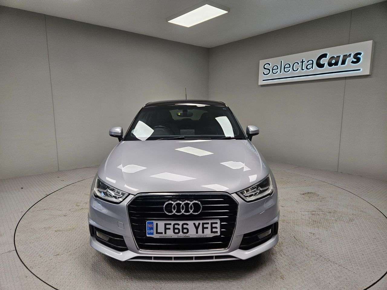 2016 AUDI A1 2016 AUDI A1