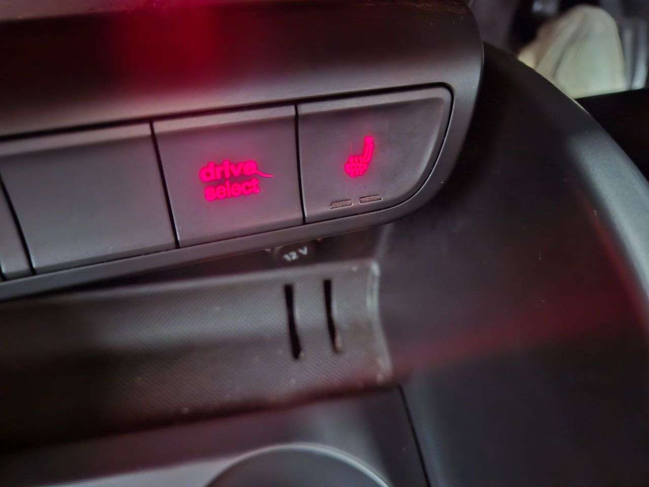 2016 AUDI A1 2016 AUDI A1