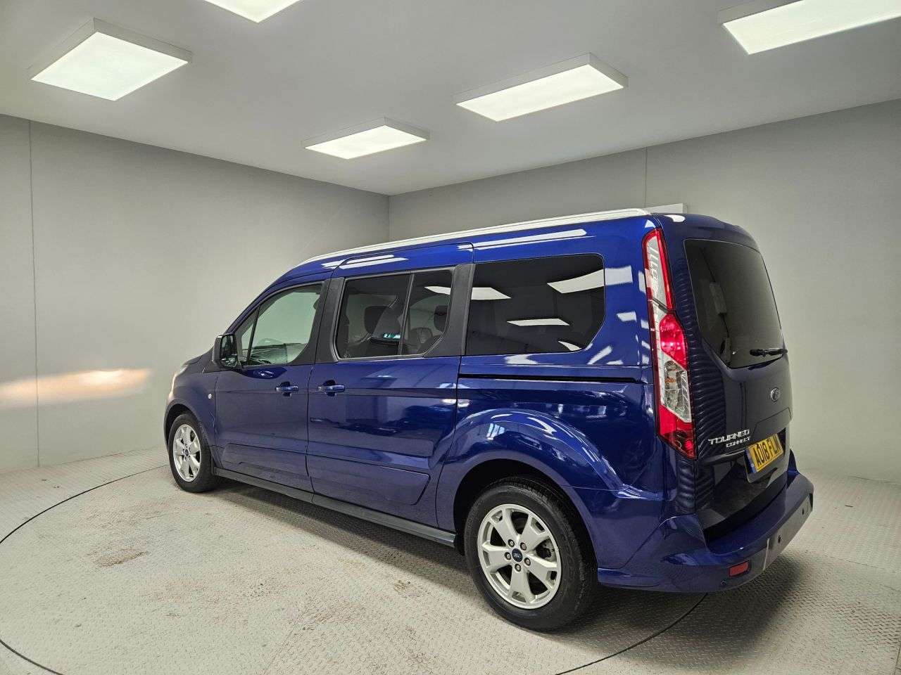 A 2018 FORD GRAND TOURNEO CONNECT 1.5 TDCi Titanium MPV 5dr Diesel Manual Euro 6 (s/s) (120 ps) A 2018 FORD GRAND TOURNEO CONNECT 1.5 TDCi Titanium MPV 5dr Diesel Manual Euro 6 (s/s) (120 ps)