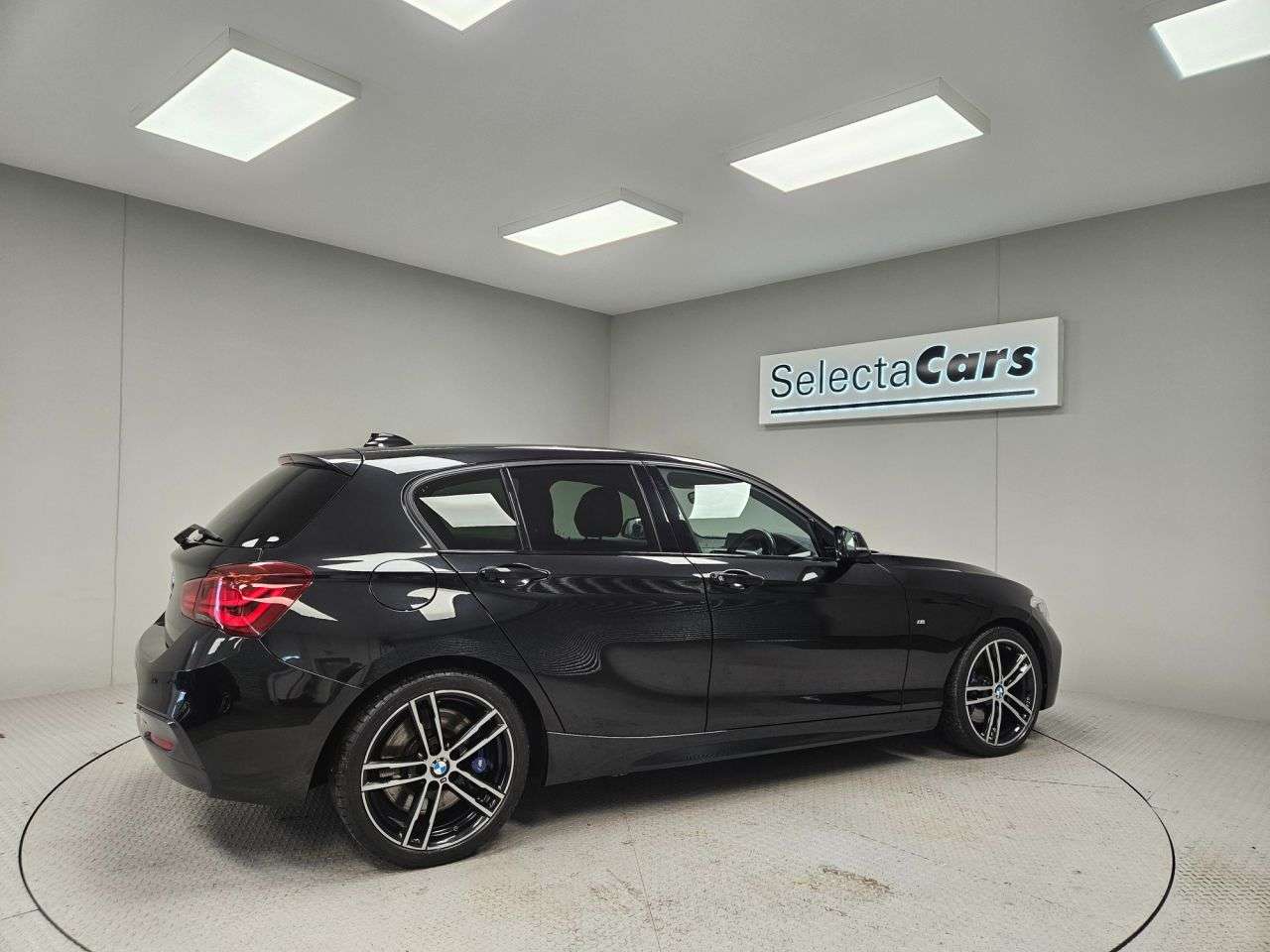 2019 BMW 1 SERIES 2019 BMW 1 SERIES