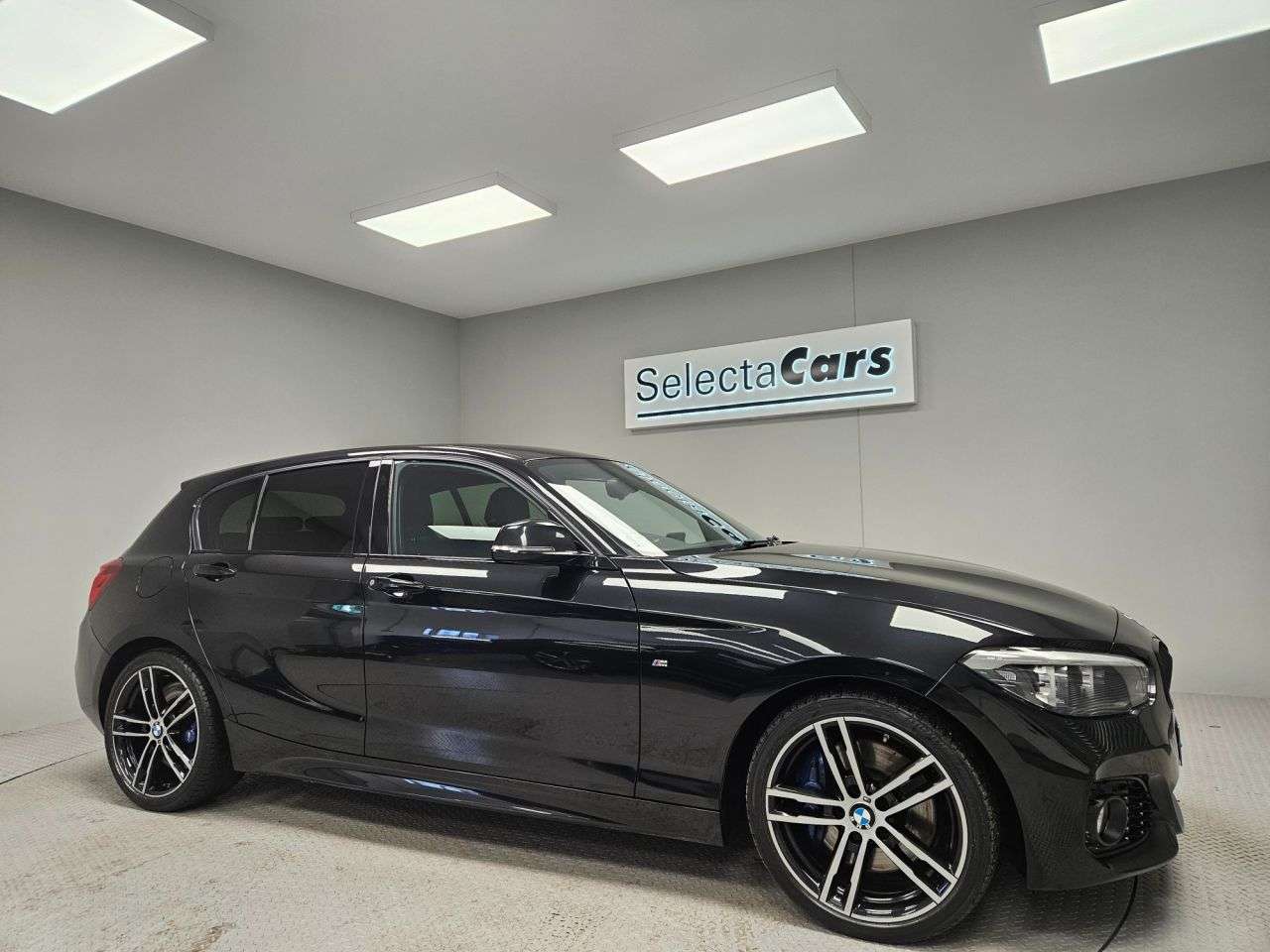2019 BMW 1 SERIES 2019 BMW 1 SERIES