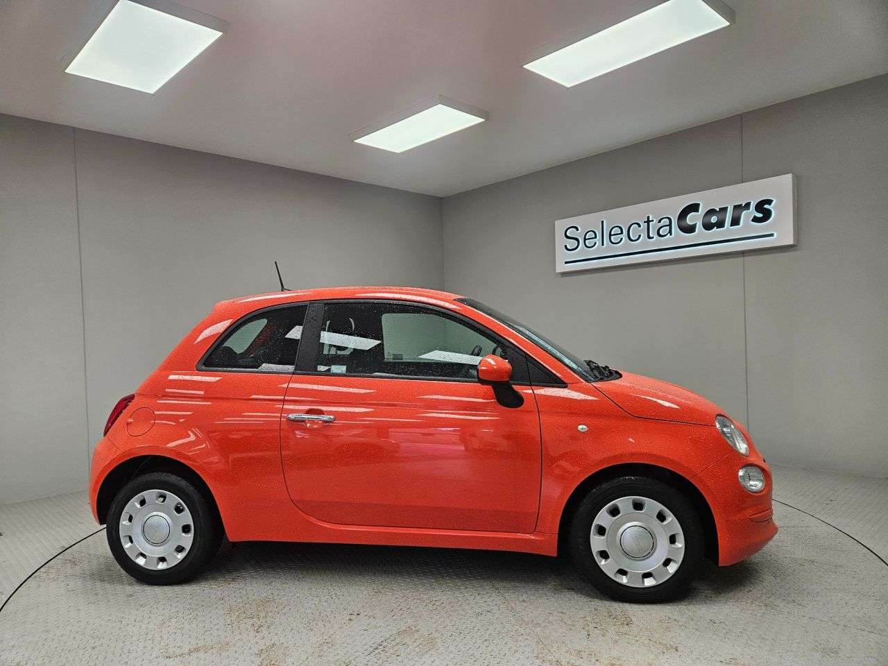 2021 FIAT 500 2021 FIAT 500