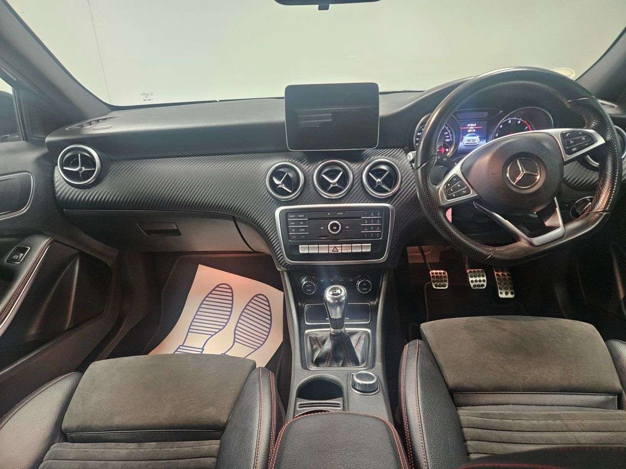 2018 MERCEDES-BENZ A-CLASS 2018 MERCEDES-BENZ A-CLASS