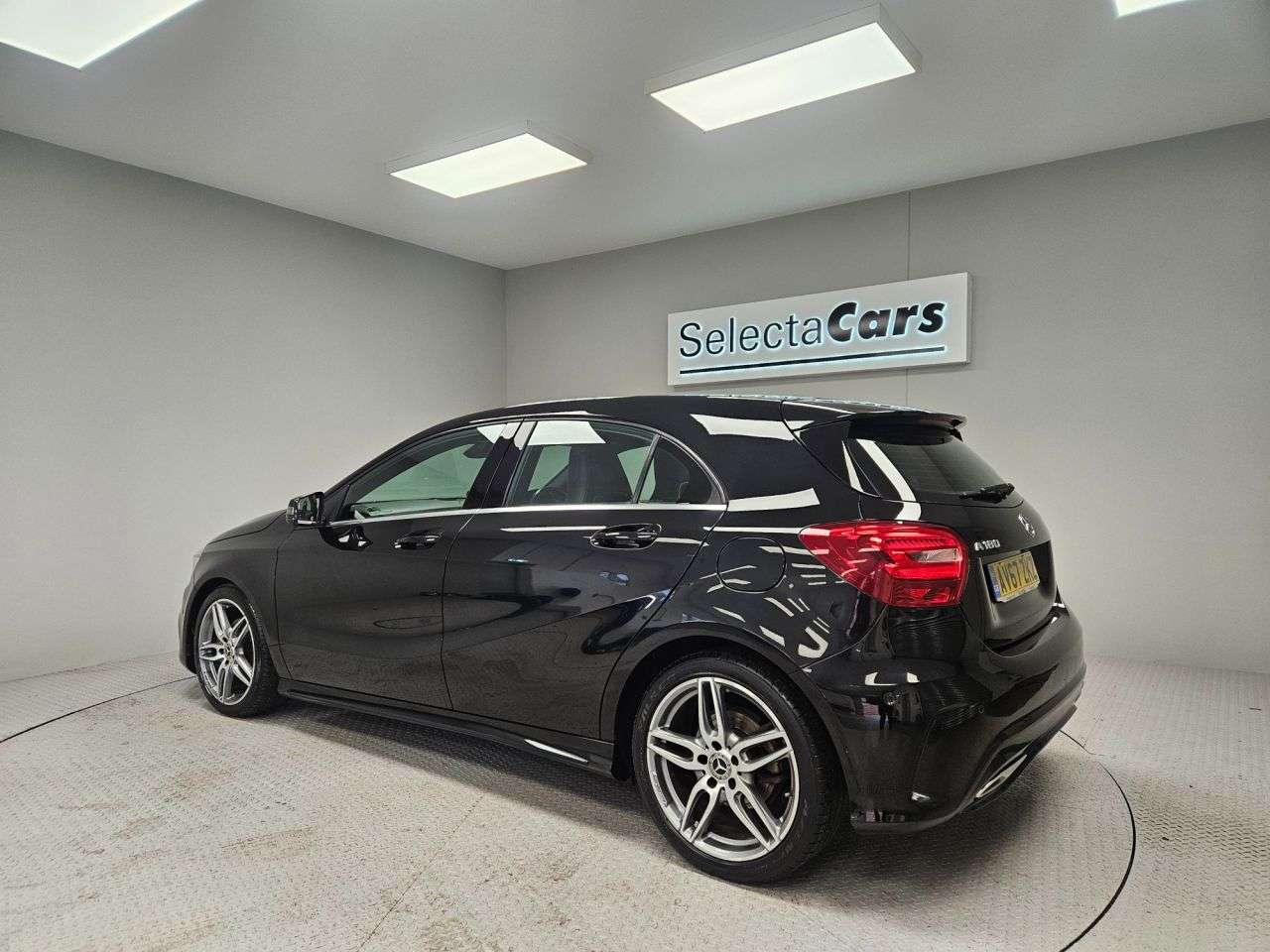 A 2018 MERCEDES-BENZ A-CLASS 1.6 A180 AMG Line (Executive) Hatchback 5dr Petrol Manual Euro 6 (s/s) (122 A 2018 MERCEDES-BENZ A-CLASS 1.6 A180 AMG Line (Executive) Hatchback 5dr Petrol Manual Euro 6 (s/s) (122