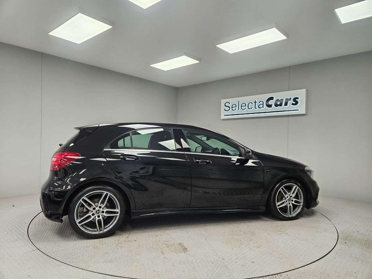 2018 MERCEDES-BENZ A-CLASS 2018 MERCEDES-BENZ A-CLASS