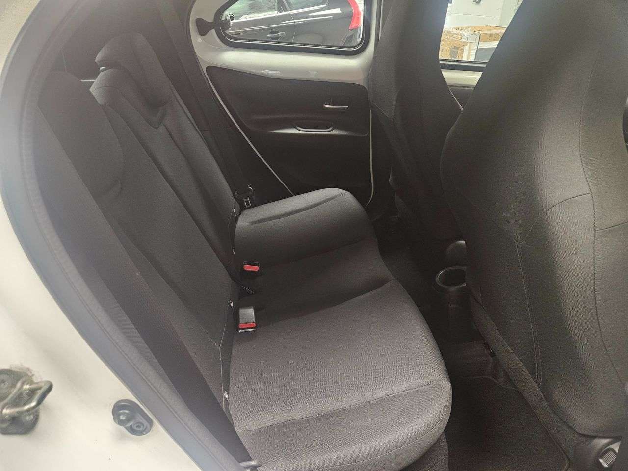 2022 TOYOTA AYGO X 2022 TOYOTA AYGO X