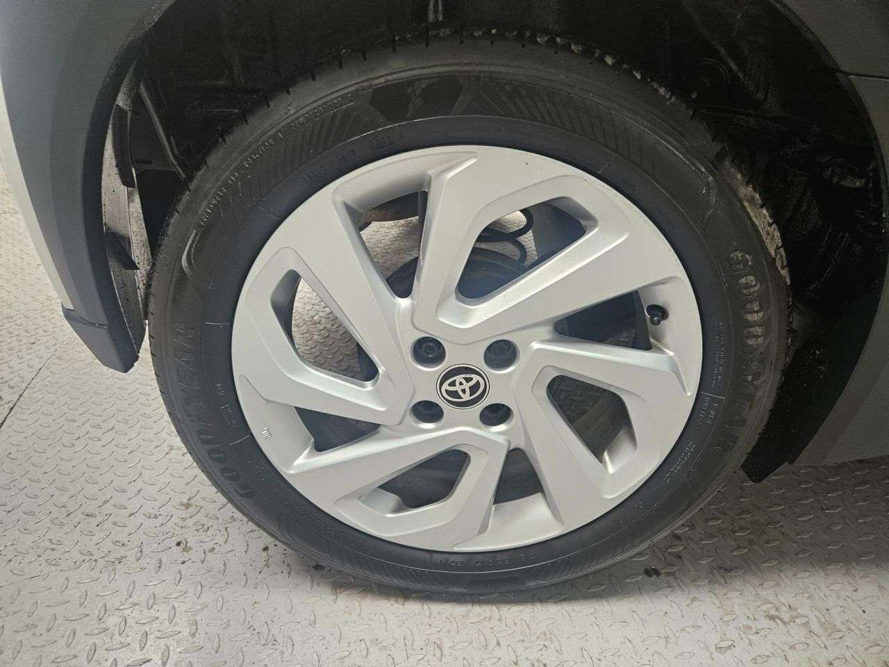 2022 TOYOTA AYGO X 2022 TOYOTA AYGO X