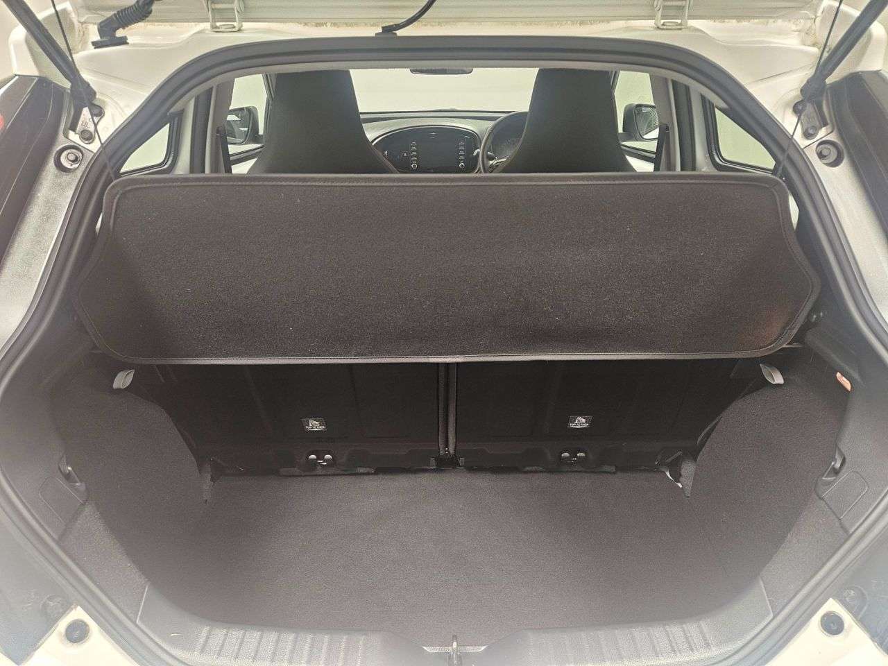 2022 TOYOTA AYGO X 2022 TOYOTA AYGO X