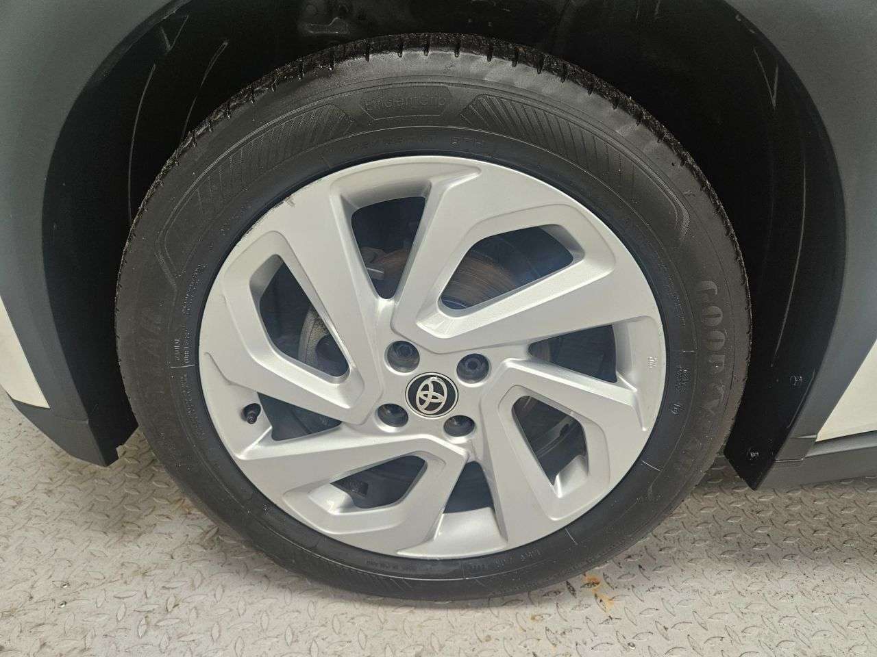 2022 TOYOTA AYGO X 2022 TOYOTA AYGO X