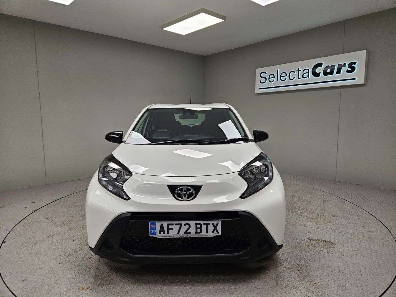 2022 TOYOTA AYGO X 2022 TOYOTA AYGO X