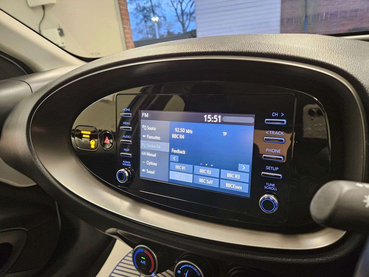 2022 TOYOTA AYGO X 2022 TOYOTA AYGO X