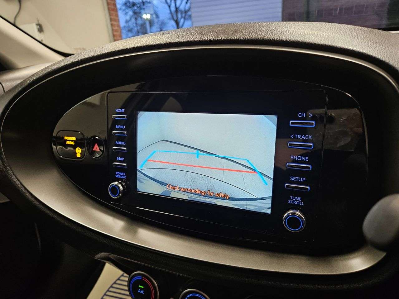 2022 TOYOTA AYGO X 2022 TOYOTA AYGO X