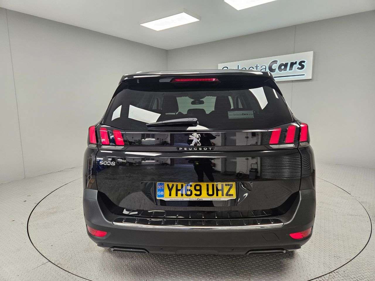 2019 PEUGEOT 5008 2019 PEUGEOT 5008
