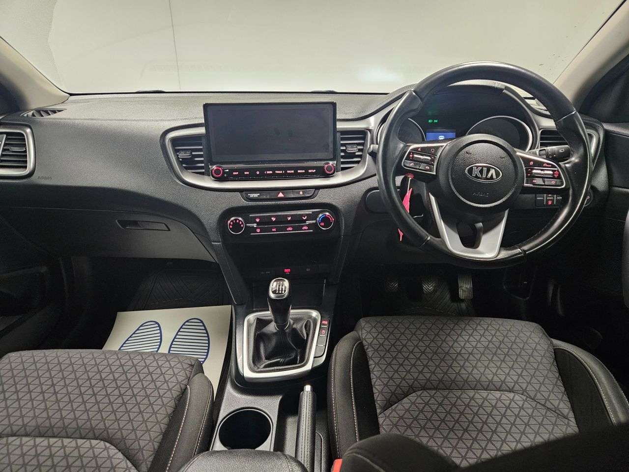 2021 KIA CEED 2021 KIA CEED
