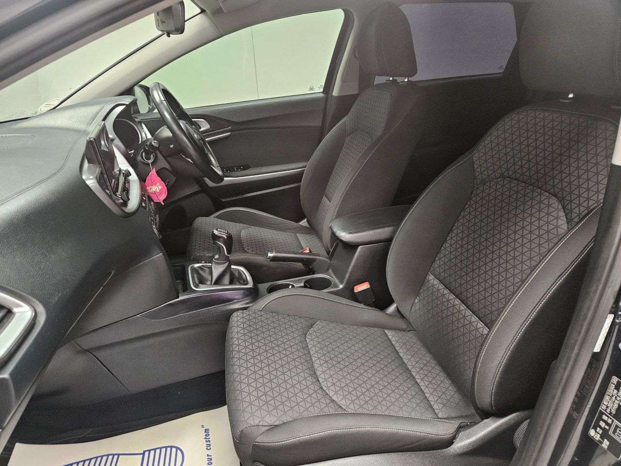 2021 KIA CEED 2021 KIA CEED