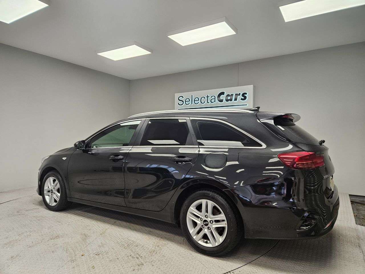 2021 KIA CEED 2021 KIA CEED