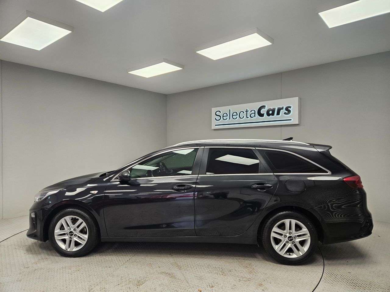 2021 KIA CEED 2021 KIA CEED