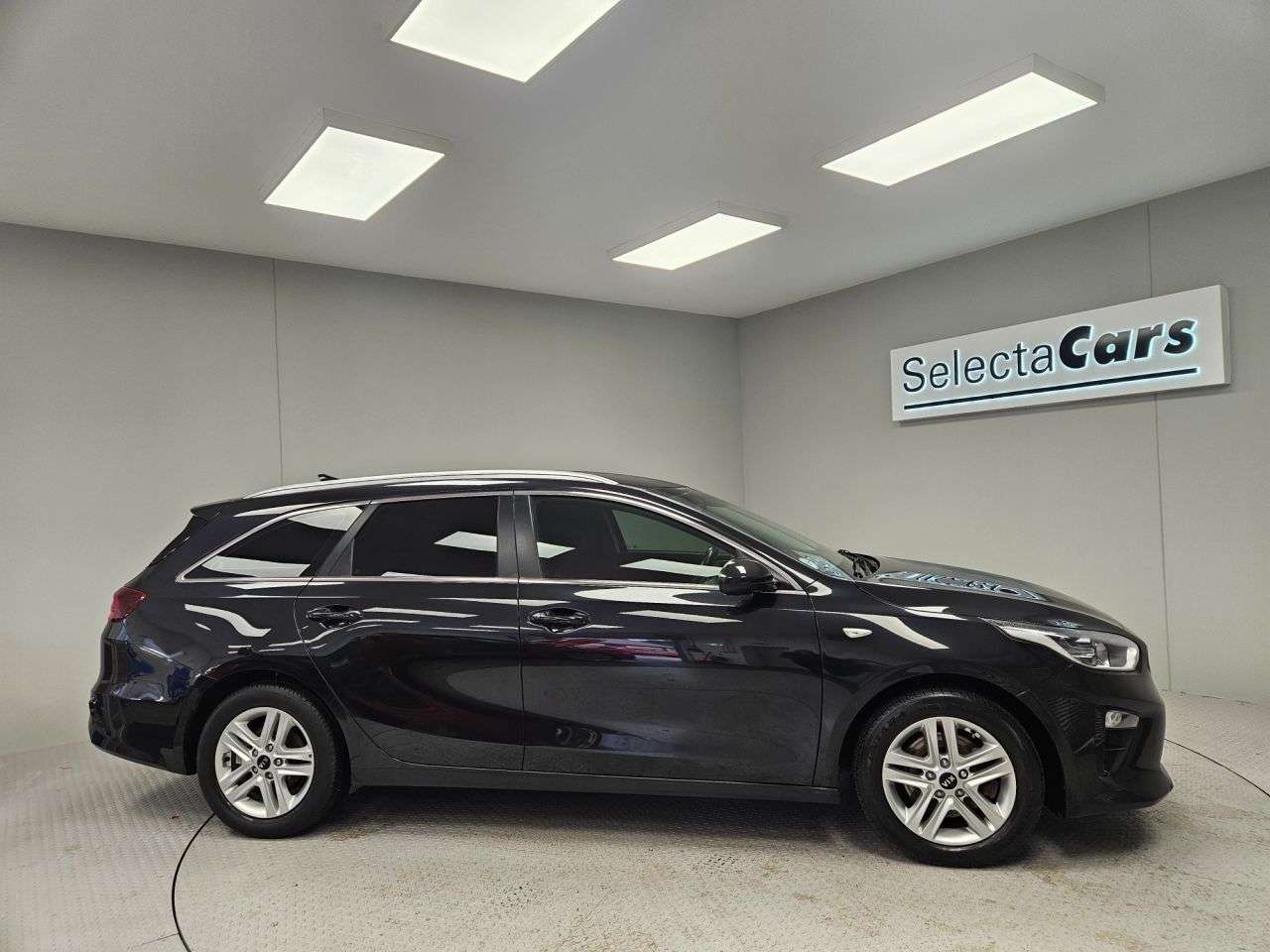 2021 KIA CEED 2021 KIA CEED